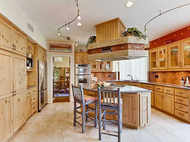16018 Via Dicha Rancho Santa Fe, CA 92091 - Photo 8 of 25 Gallery Image 8