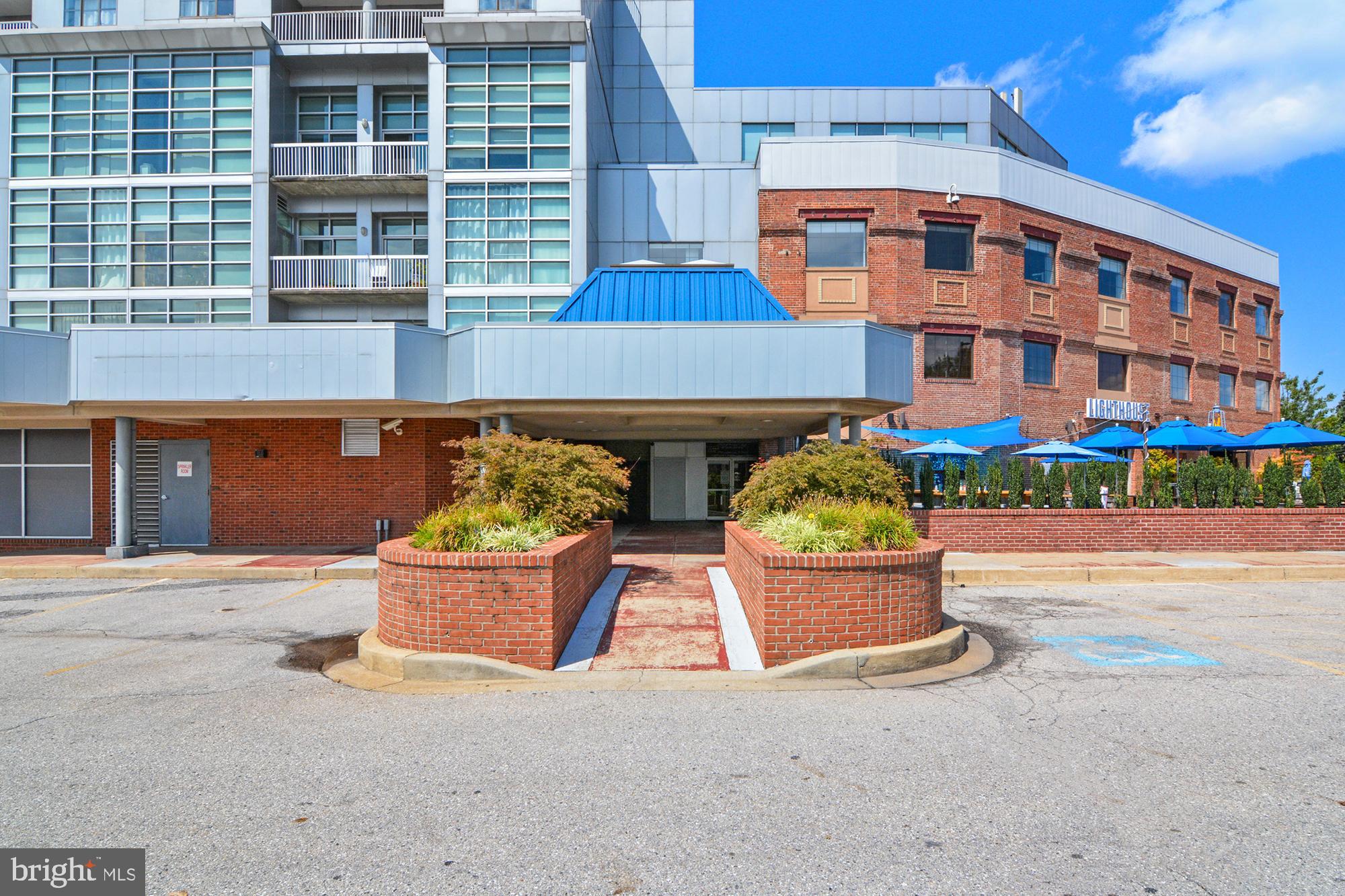 2702 Lighthouse Point East, Unit 631 Baltimore, MD 21224 - Photo 35 of 41