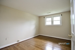 14 Bailey Road Enfield, CT 06082 - Photo 32 of 40