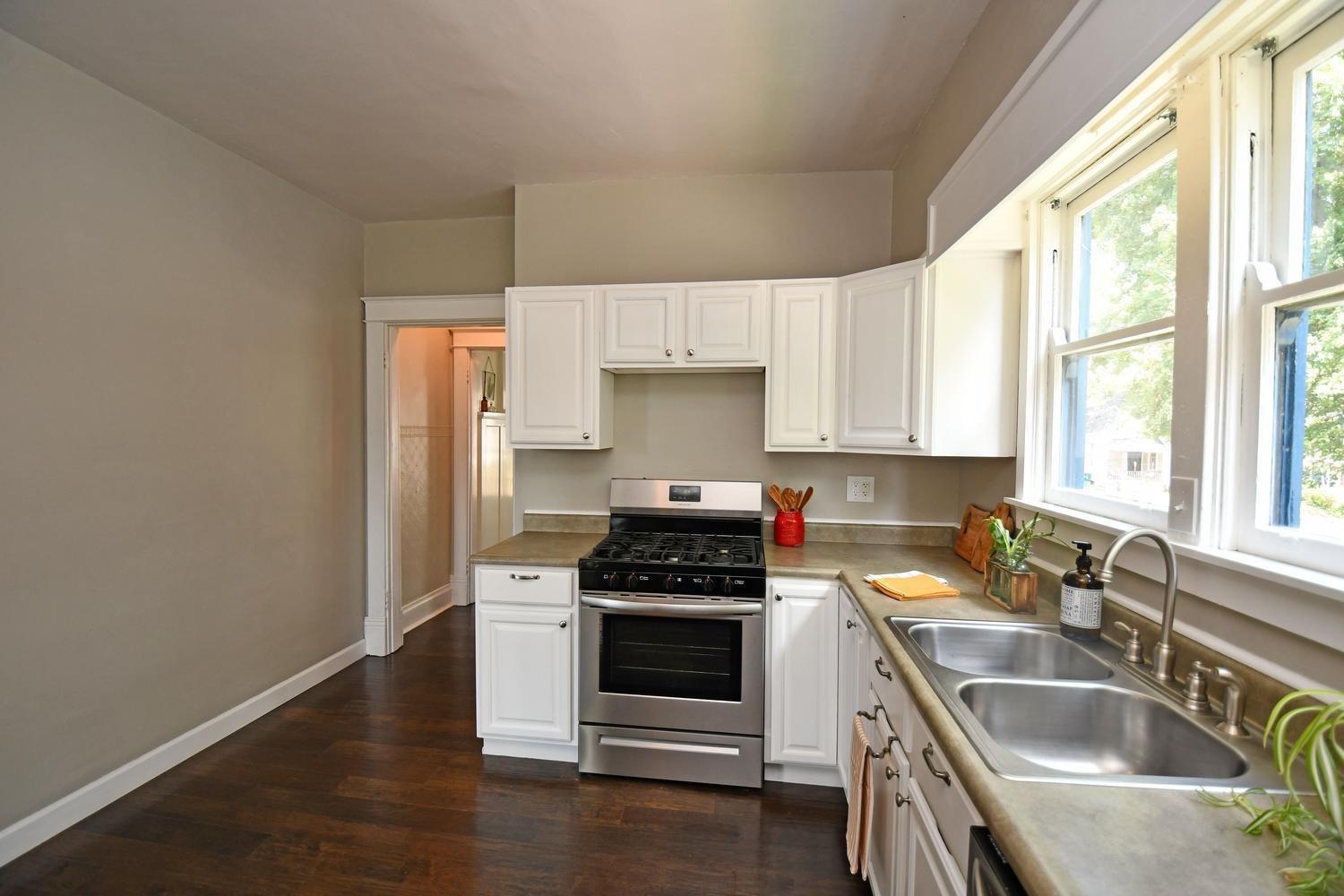 6109 Roe Street Cincinnati, OH 45227 - Photo 18 of 36 Gallery Image 18