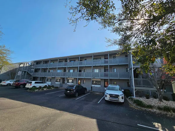 $1,595 | 7700 Porcher Drive, Unit 3305, Myrtle Beach, SC 29572