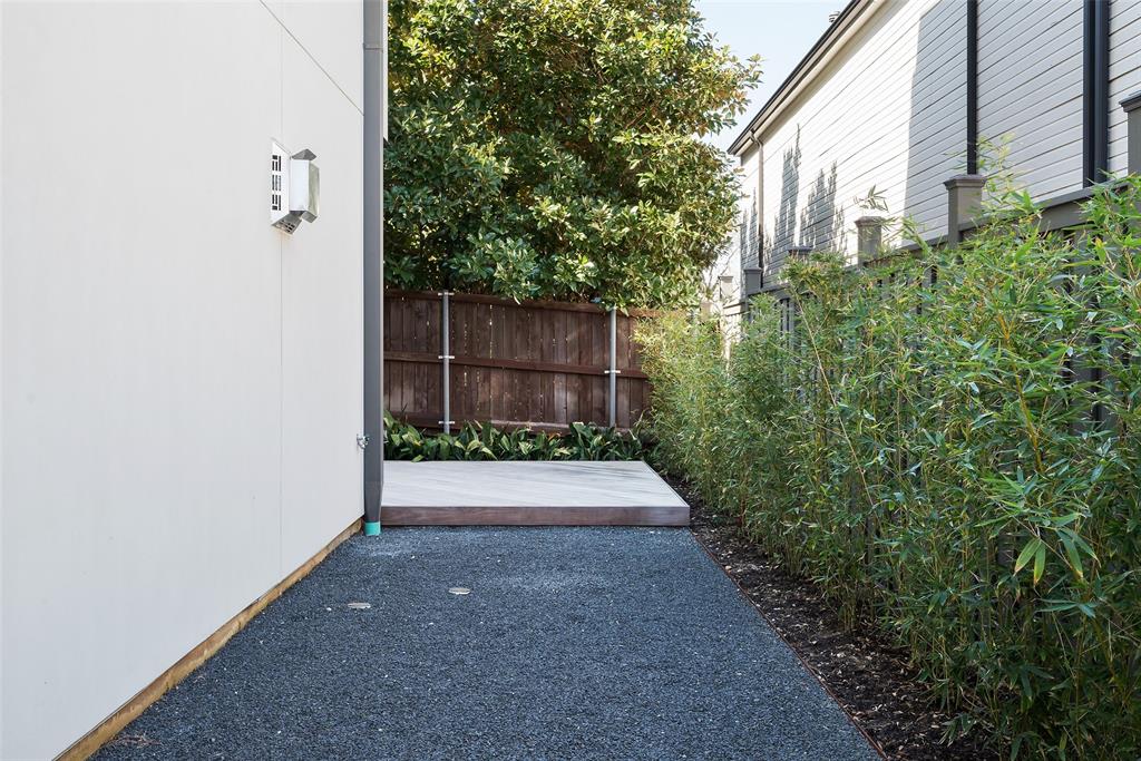 3515 Edgewater Street Dallas, TX 75205 - Photo 39 of 40 a view of a back yard of the house