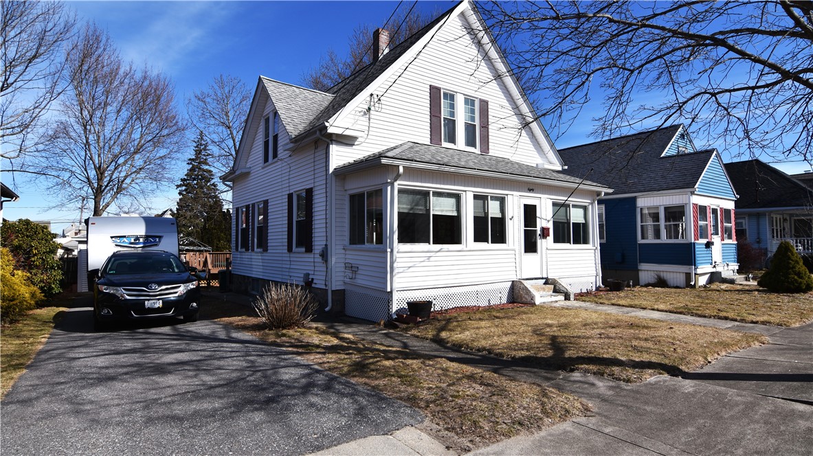 80 Newport Street Woonsocket, RI 02895 - Photo 1 of 21 Gallery Image 1