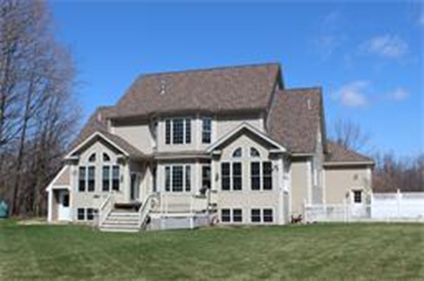 7 Village Road Pepperell, MA 01463 - Photo 1 of 15 Gallery Image 1