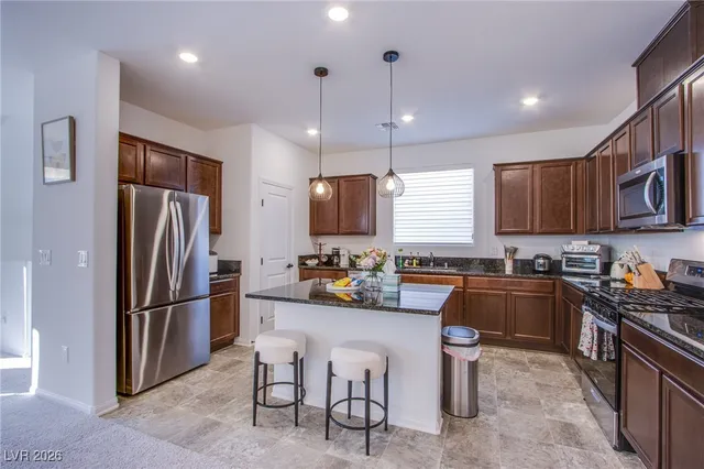 $3,000 | 7378 Crown Landing Street, Las Vegas, NV 89113