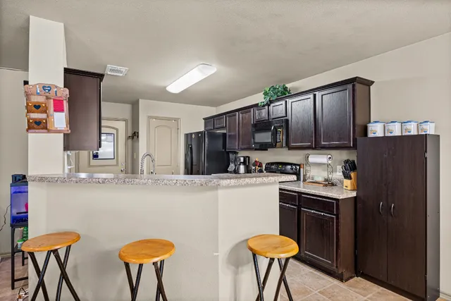 $292,999 | 1315 Lantana Court, Gonzales, TX 78629