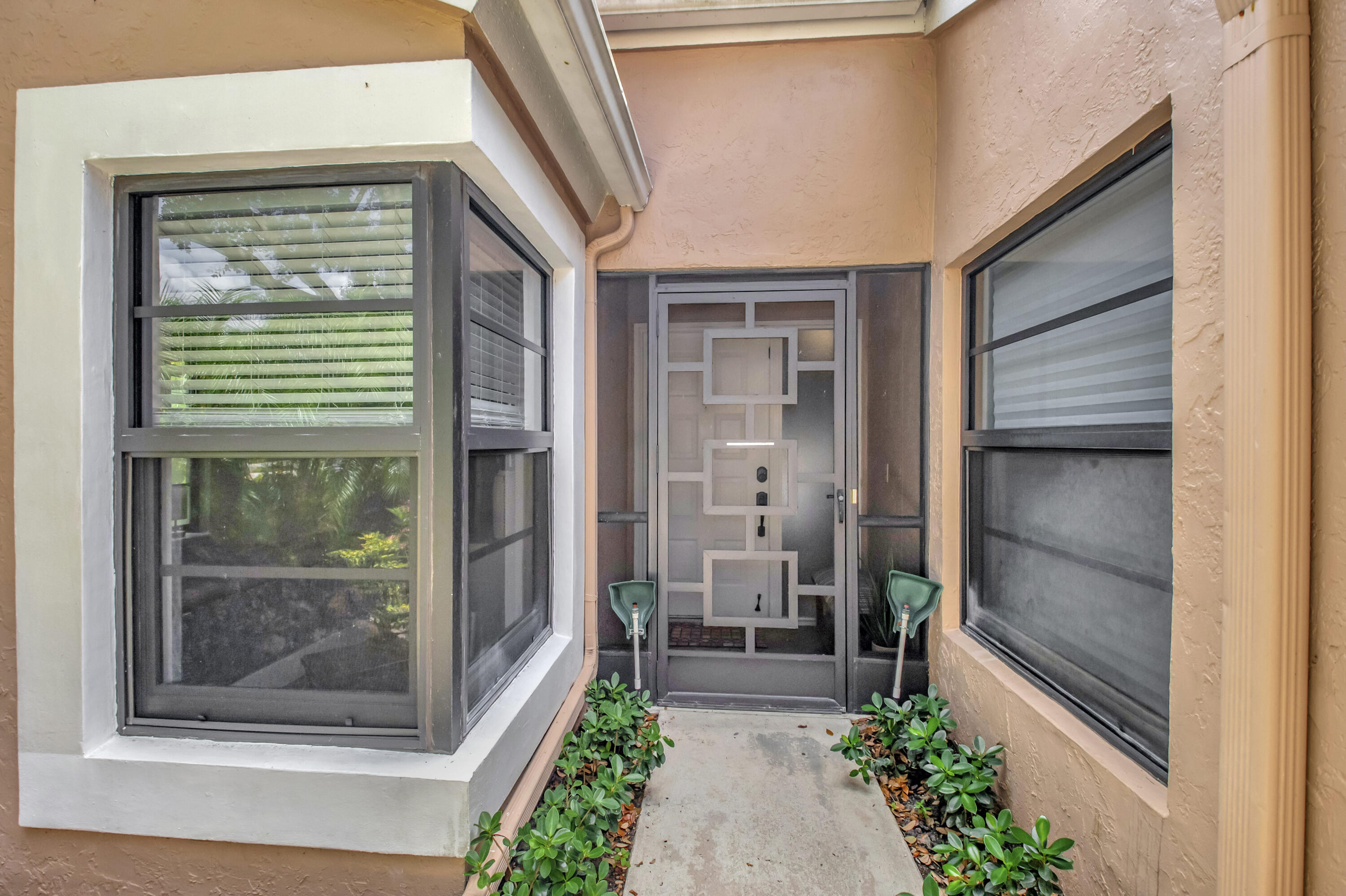 8199 Springlake Drive Boca Raton, FL 33496 - Photo 4 of 43 DSC_0036