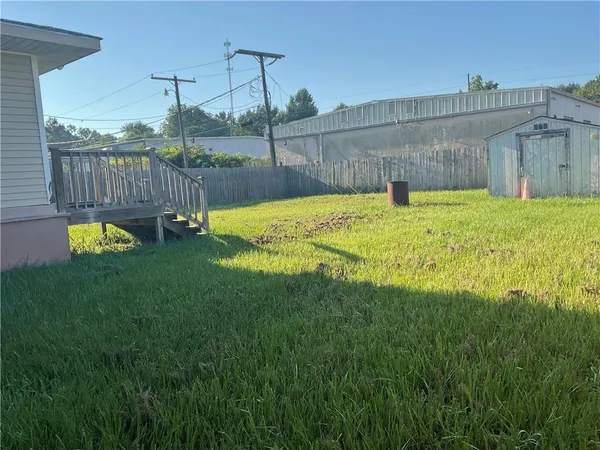$210,000 | 1901 Goldfinch Drive, St. Bernard, LA 70085