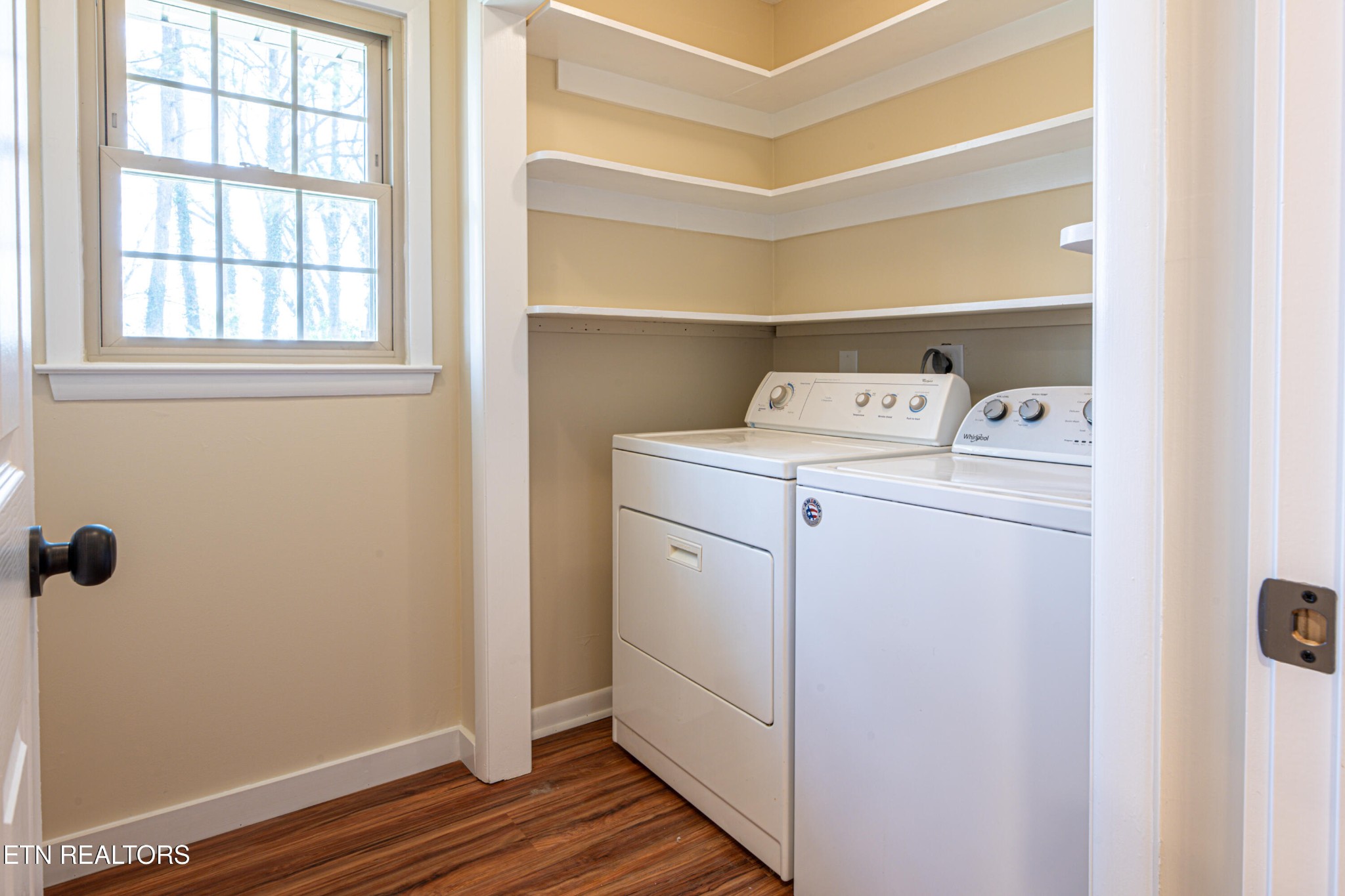 808 Roderick Road Knoxville, TN 37923 - Photo 13 of 34 Gallery Image 13