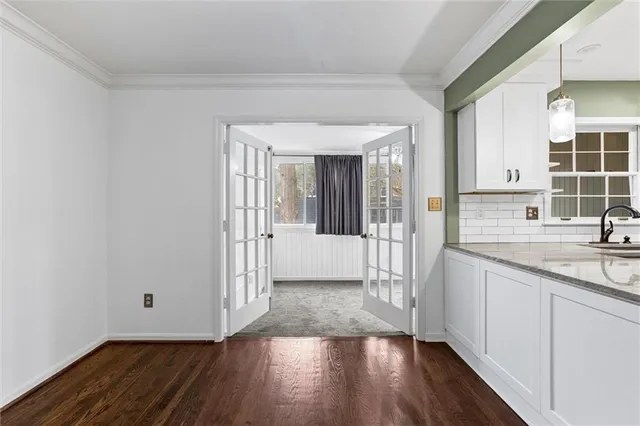 $260,000 | 144 Woodmere Square Northwest, Atlanta, GA 30327