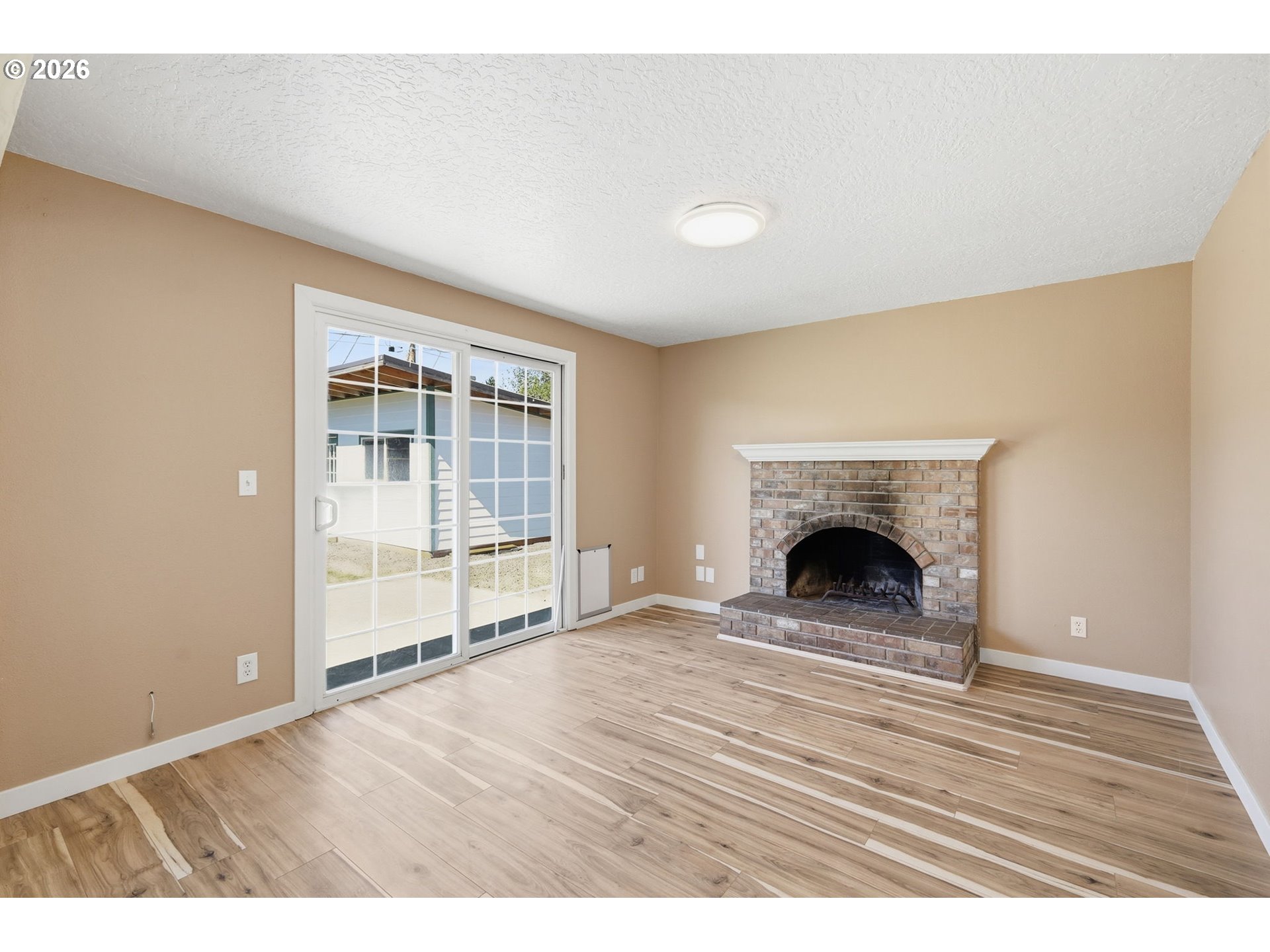 1705 Brewer Avenue Eugene, OR 97401 - Photo 19 of 38