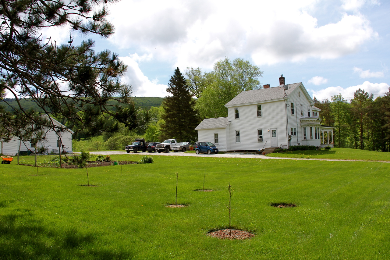 8 Cone Hill Road West Stockbridge, MA 01266 - Photo 6 of 38 Side