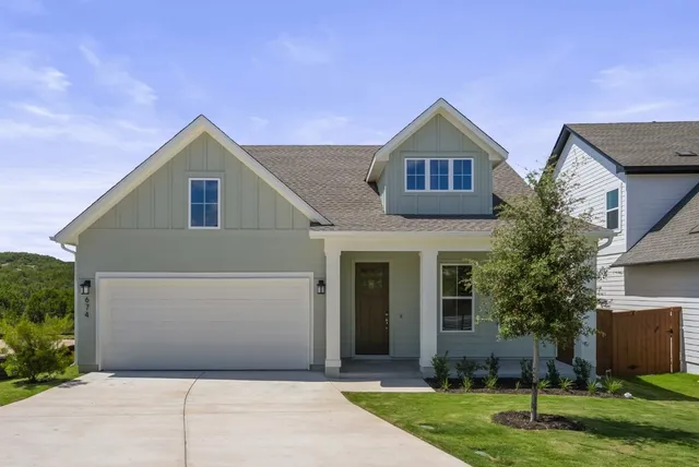 $635,000 | 674 Iron Willow Loop, Dripping Springs, TX 78620