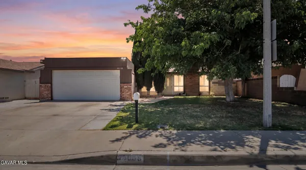 $409,990 | 44008 Raysack Avenue, Lancaster, CA 93535