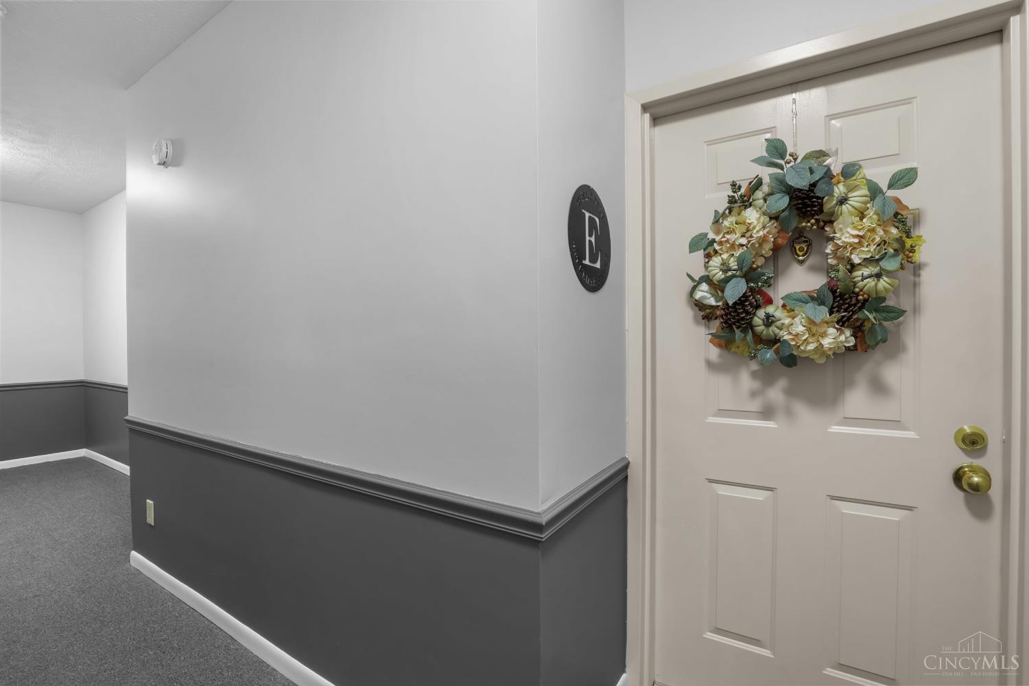 989 Cedar Ridge Drive, Unit 2 Cincinnati, OH 45245 - Photo 8 of 37 Gallery Image 8