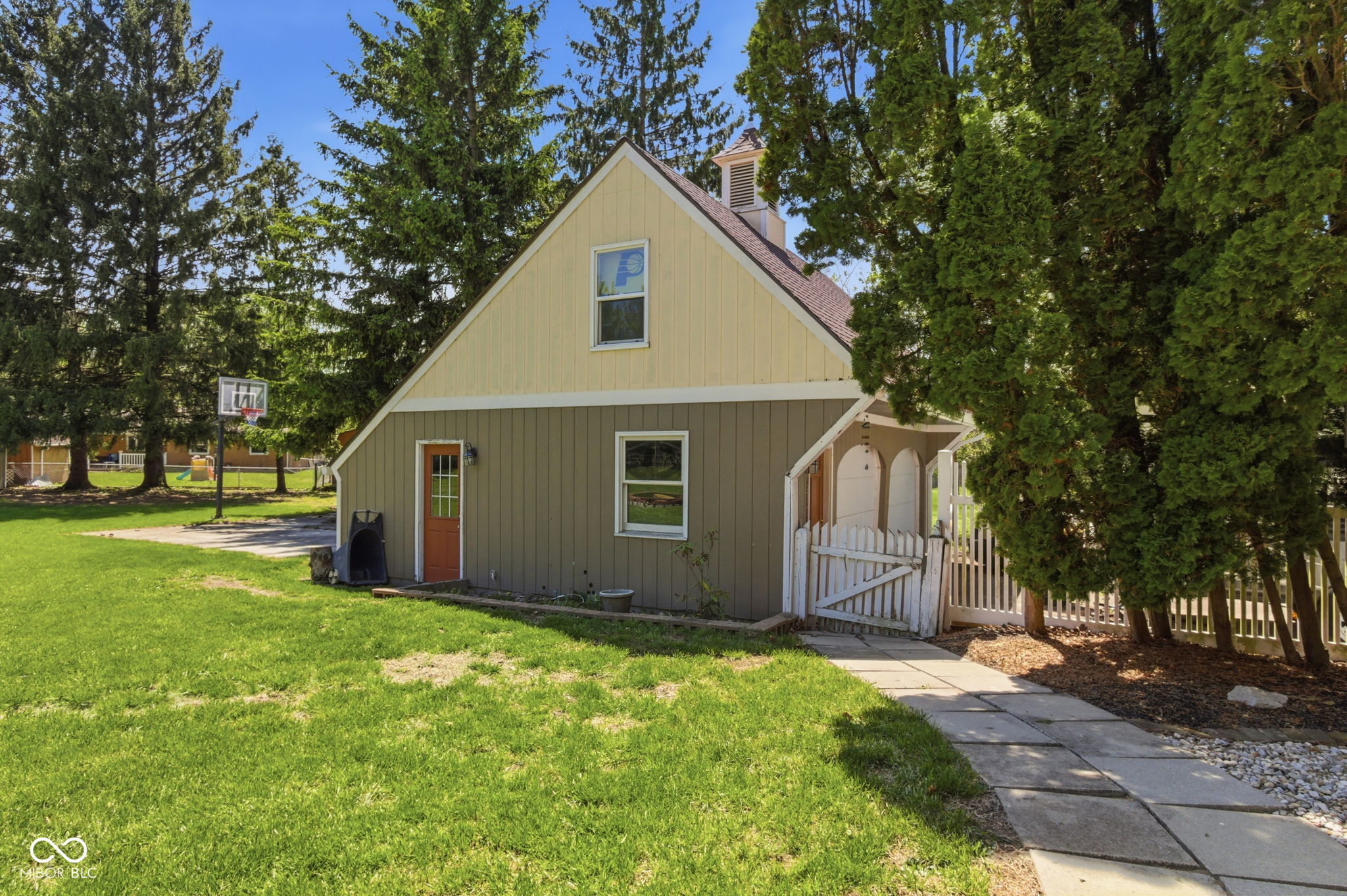 2631 Highland Road Anderson, IN 46012 - Photo 49 of 55