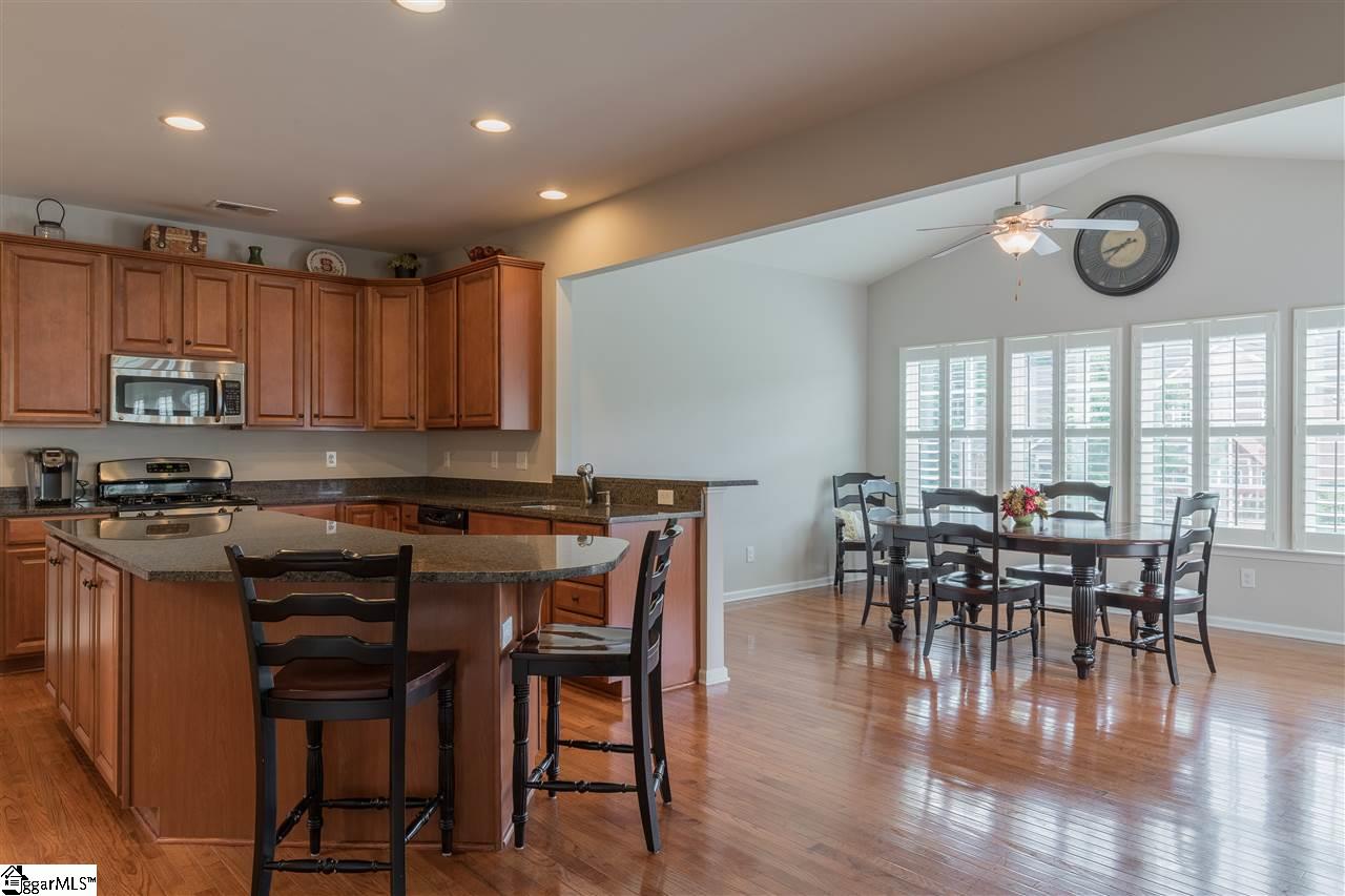 116 Cottonpatch Court Greenville, SC 29607 - Photo 2 of 36 Gallery Image 2