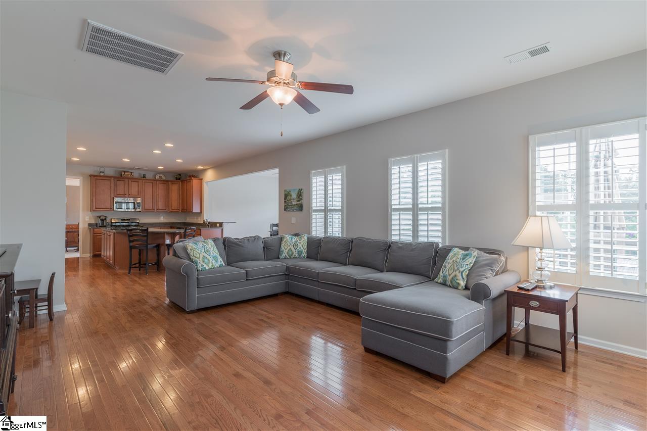 116 Cottonpatch Court Greenville, SC 29607 - Photo 17 of 36 Gallery Image 17