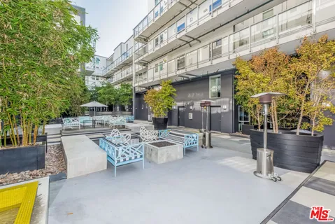 $789,000 | 4215 Glencoe Avenue, Unit 206, Marina del Rey, CA 90292