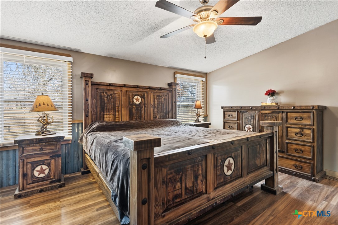 470 Lyon Road Seguin, TX 78155 - Photo 17 of 25