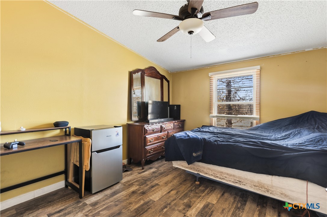 470 Lyon Road Seguin, TX 78155 - Photo 22 of 25