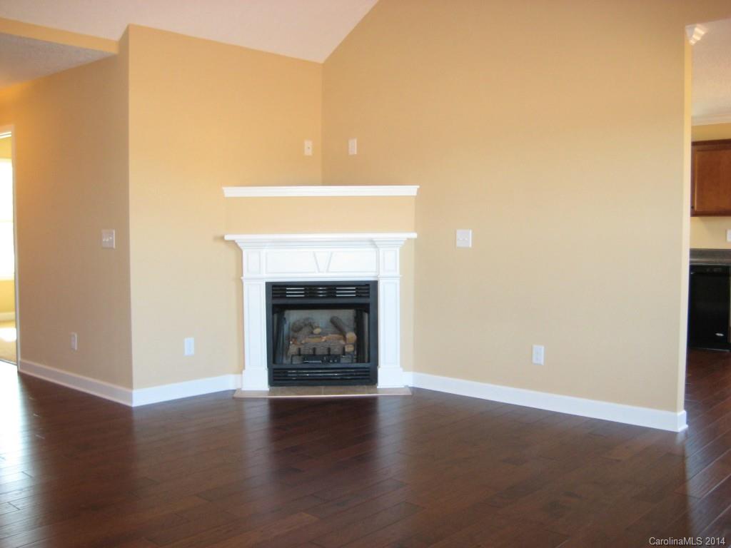 692 Carson Road York, SC 29745 - Photo 8 of 23 Gallery Image 8