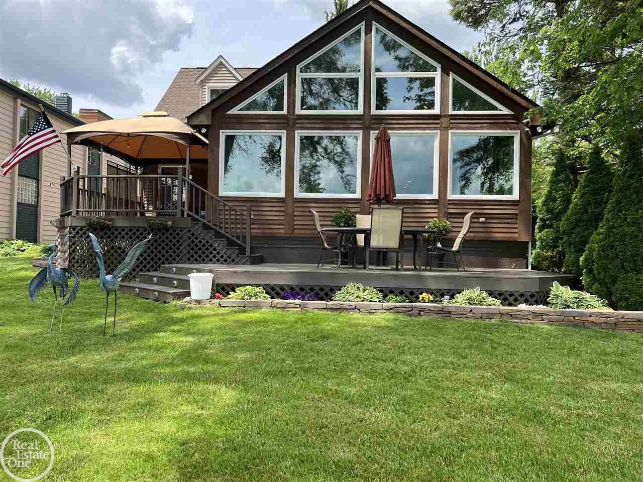 2629 Rubbins Road Howell, MI 48843 - Photo 2 of 63 50075302-1.JPG