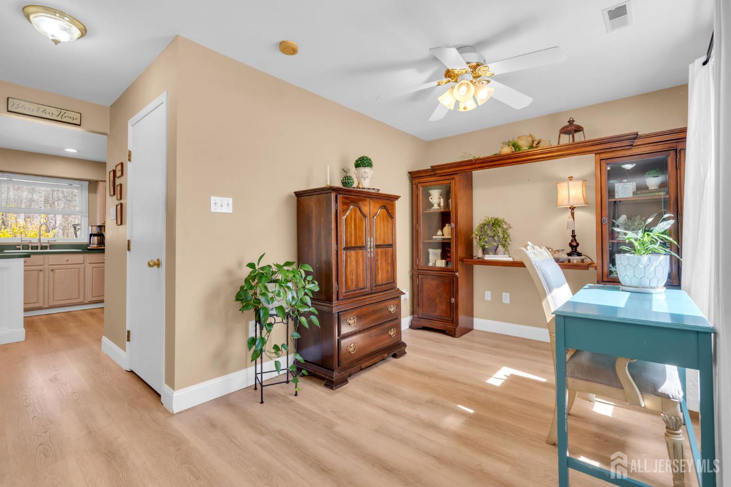 90 Bear Brook Road Princeton, NJ 08540 - Photo 16 of 60