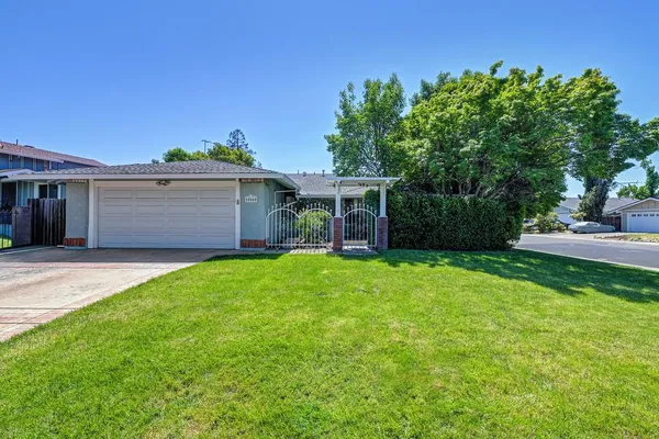 $439,950 | 10000 Bromley Way, Sacramento, CA 95827