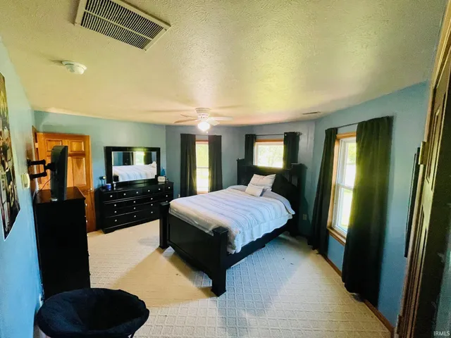 $850,000 | 7697 20th Road, Argos, IN 46501