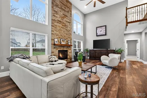 $669,000 | 22 Fall Flower Court, Eureka, MO 63025