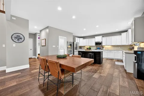 $669,000 | 22 Fall Flower Court, Eureka, MO 63025
