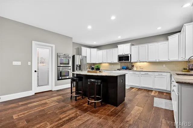 $669,000 | 22 Fall Flower Court, Eureka, MO 63025