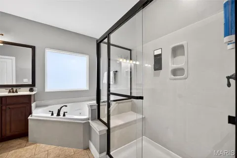 $669,000 | 22 Fall Flower Court, Eureka, MO 63025