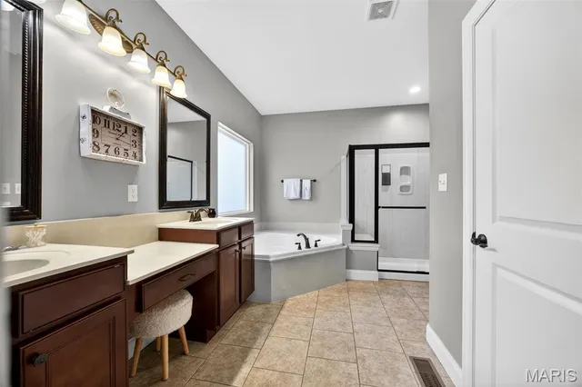 $669,000 | 22 Fall Flower Court, Eureka, MO 63025