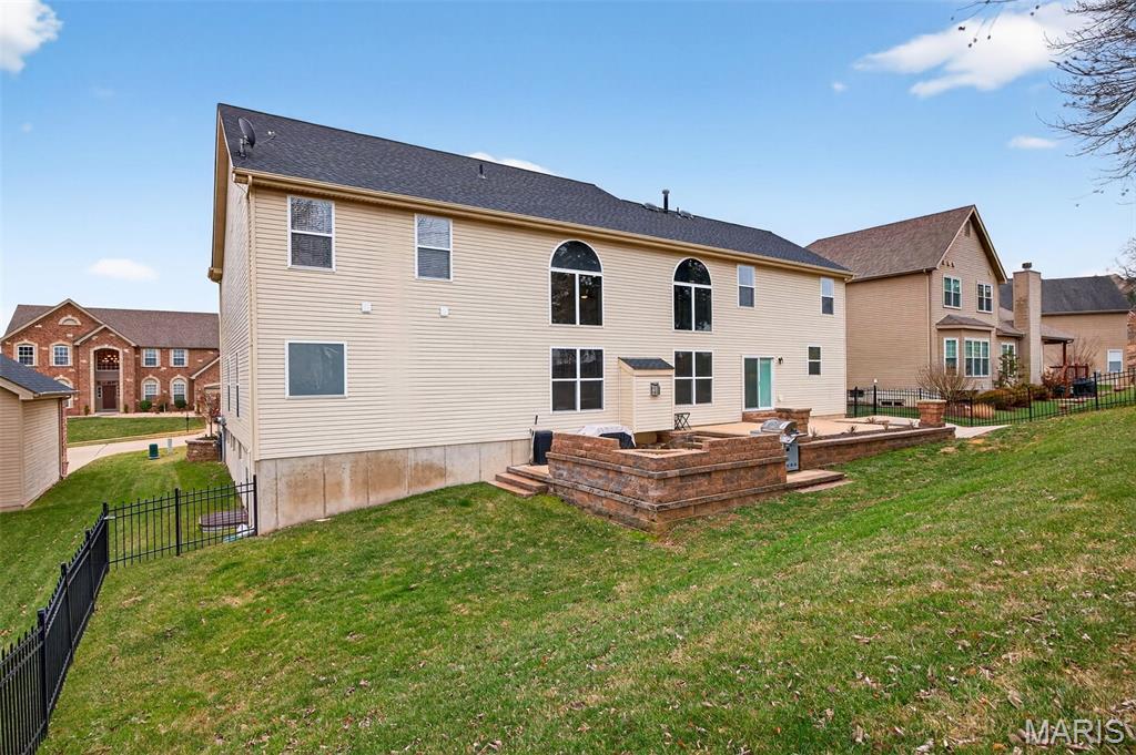 22 Fall Flower Court Eureka, MO 63025 - Photo 63 of 70