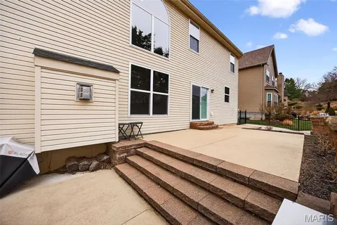 $669,000 | 22 Fall Flower Court, Eureka, MO 63025