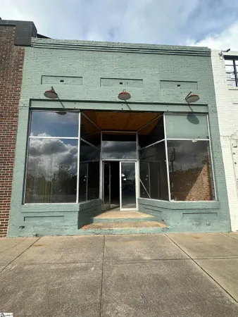 $2,500 | 226 South Main Street, Woodruff, SC 29388
