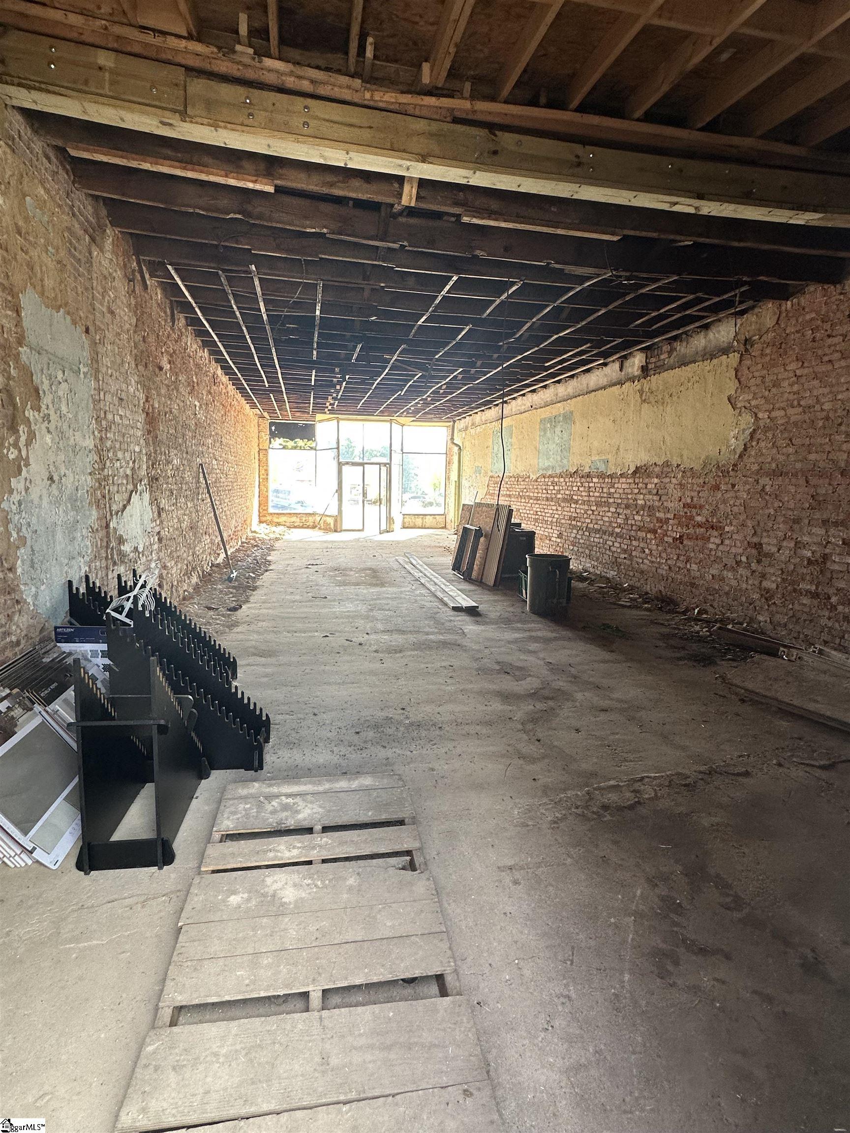 226 South Main Street Woodruff, SC 29388 - Photo 3 of 10