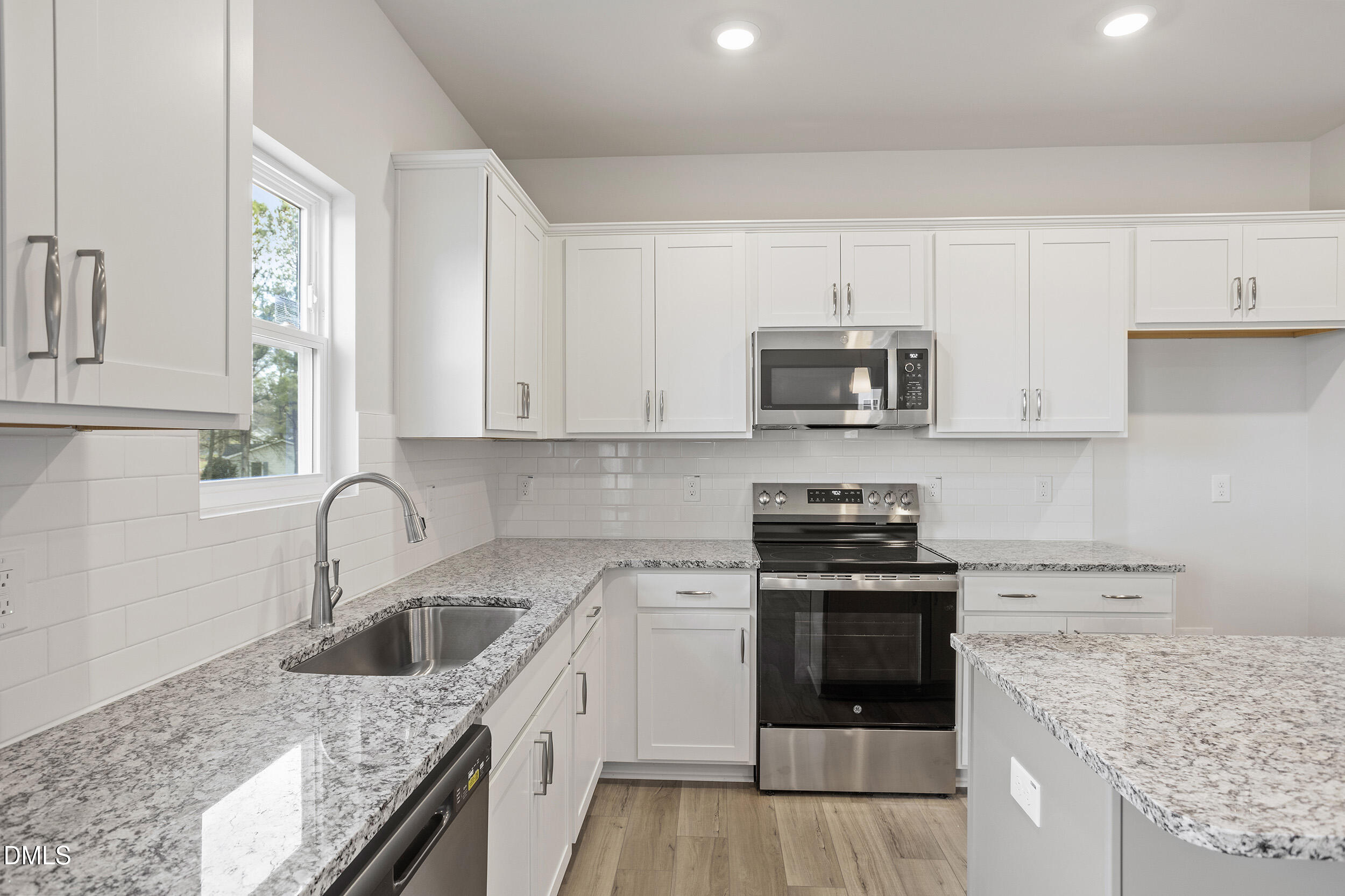 67 Bainbridge Angier, NC 27501 - Photo 3 of 31 FMWeb12