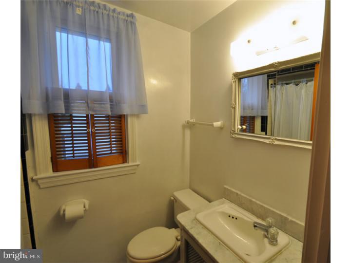 1301 Steel Road Havertown, PA 19083 - Photo 13 of 21 Bathroom