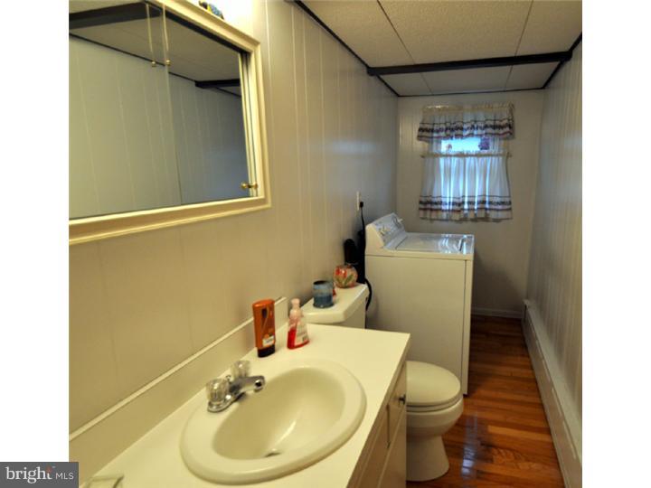 1301 Steel Road Havertown, PA 19083 - Photo 18 of 21 Laundry Room