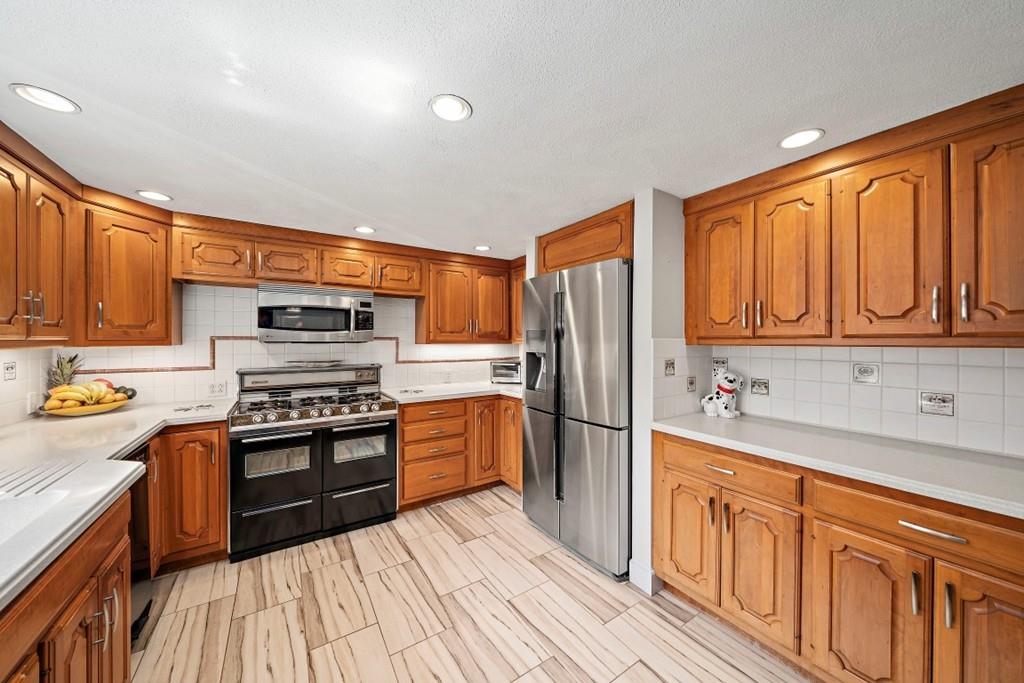 11 Osage Road Canton, MA 02021 - Photo 11 of 42