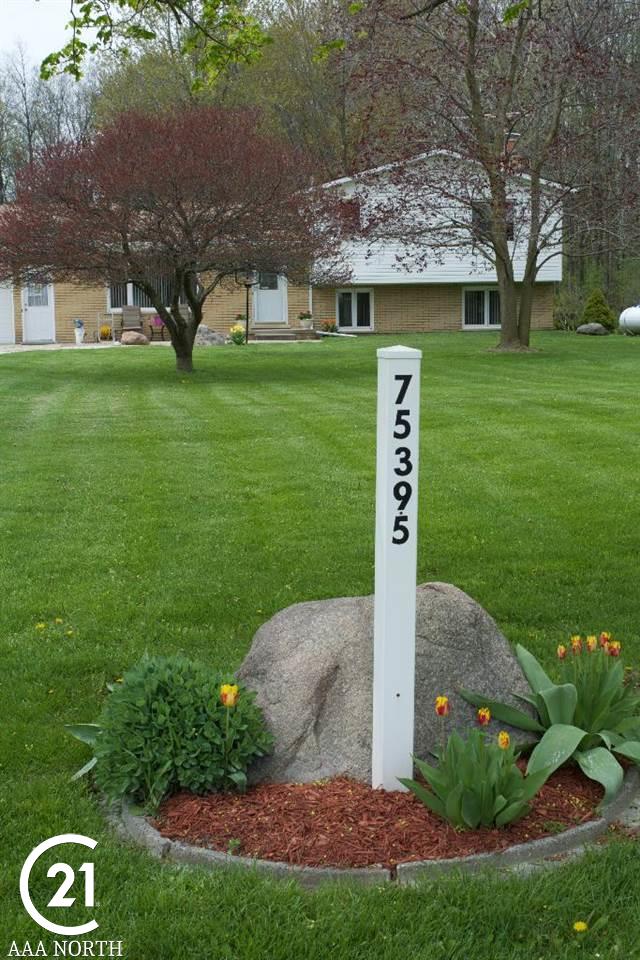 75395 Omo Road Armada, MI 48005 - Photo 3 of 42 Gallery Image 3