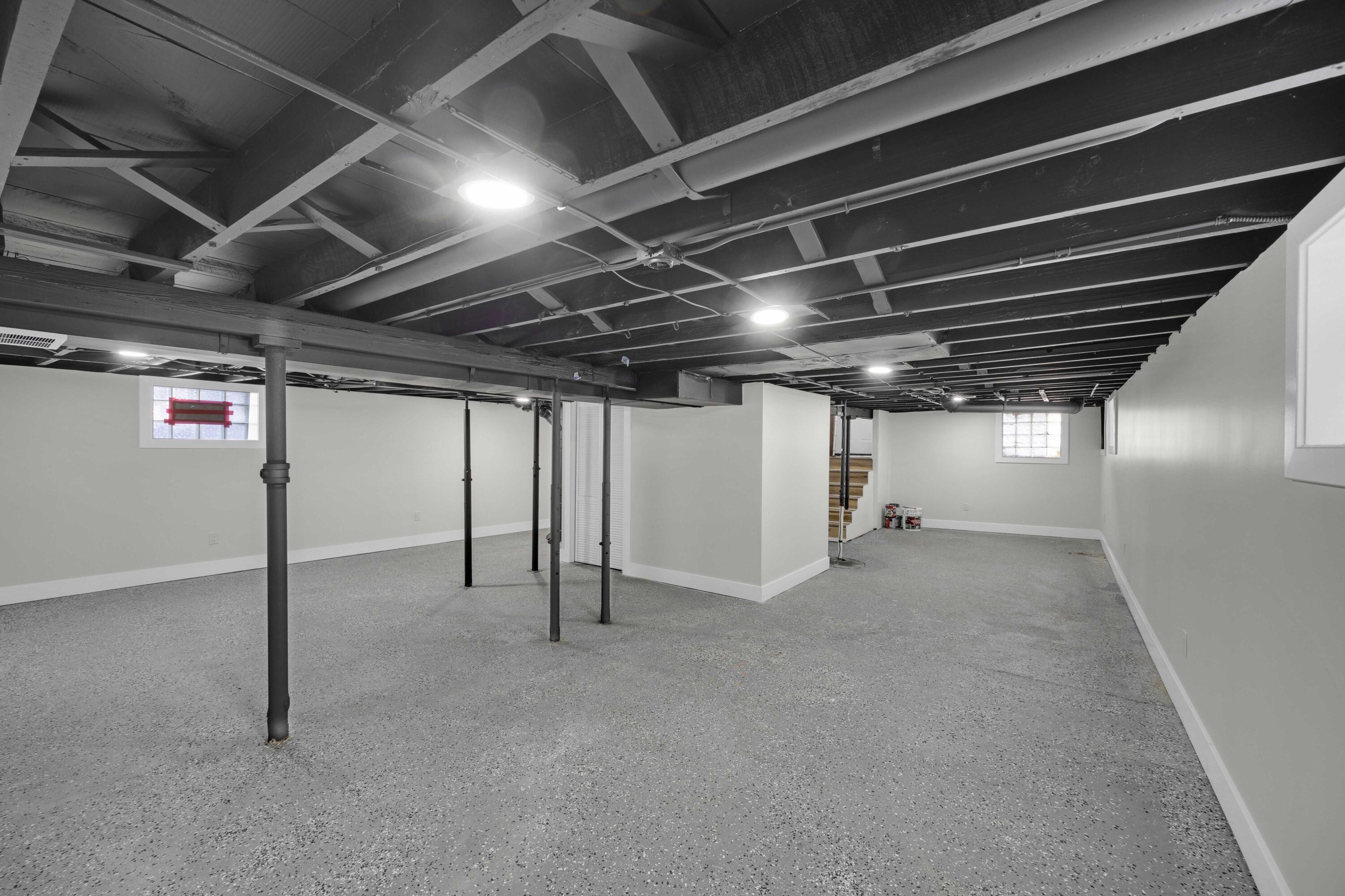 4200 Monroe Street Gary, IN 46408 - Photo 21 of 25 a view of empty room