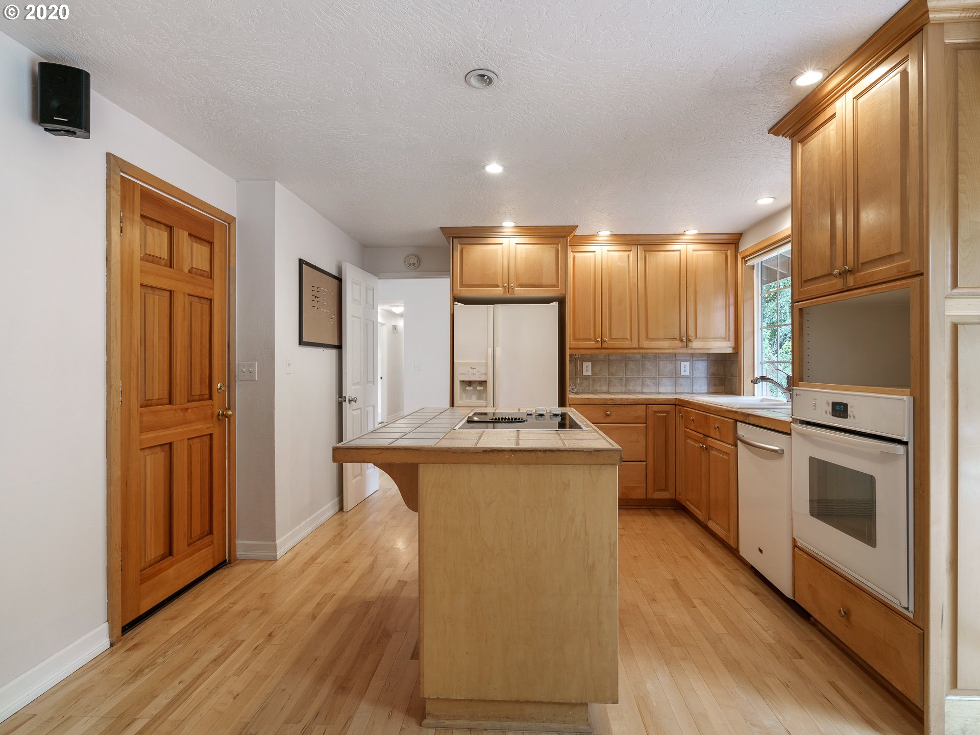 6582 E Street Springfield, OR 97478 - Photo 10 of 32