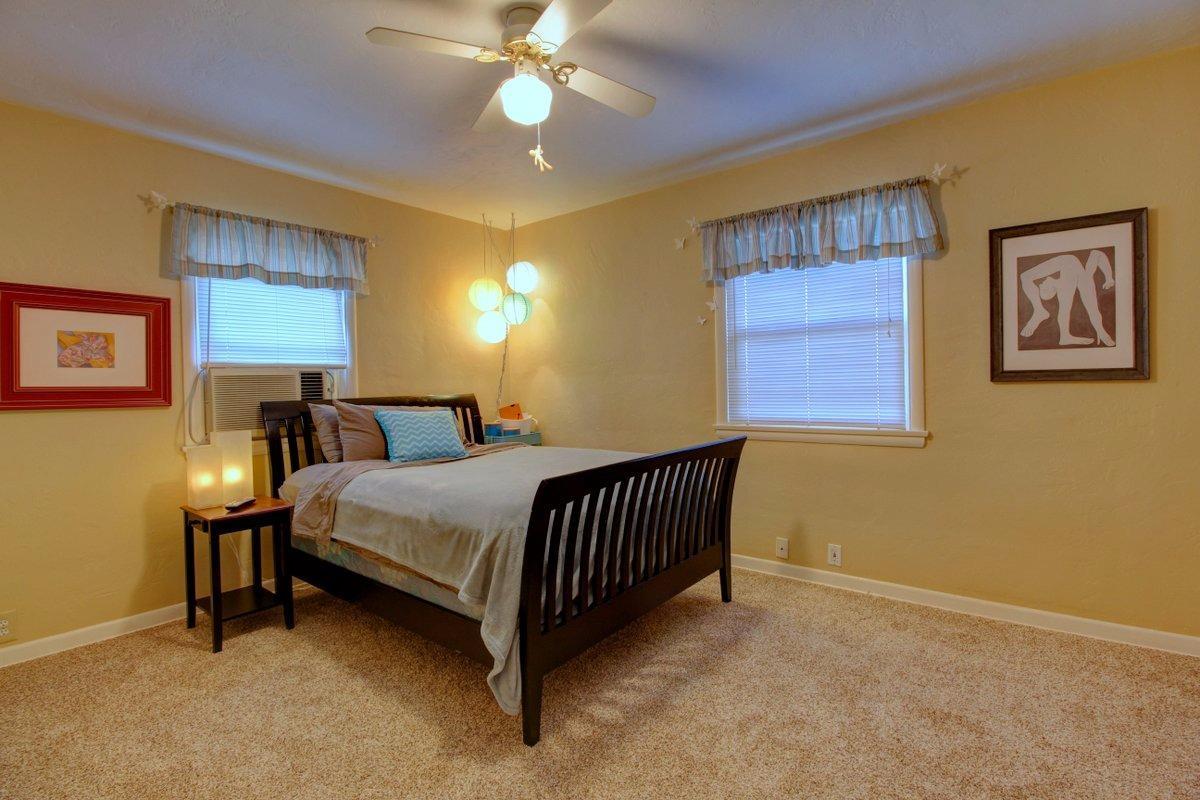 2011 Westerlund Drive Medford, OR 97504 - Photo 12 of 22 Additional Photo