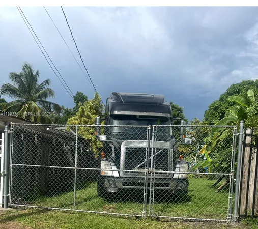 $480,000 | 12510 West Golf Drive, Miami, FL 33167