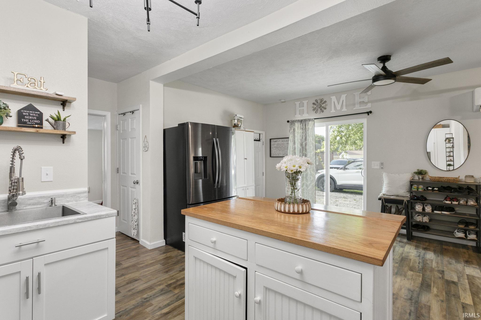 306 South Apple Road Osceola, IN 46561 - Photo 10 of 18 Gallery Image 10