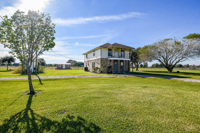 $280,000 | 17002 A Pleasant Road, Needville, TX 77461
